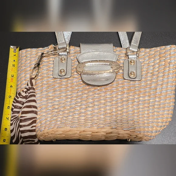 Guess Metallic Straw Tote Bag with Silver Faux Leather Trim & Scarf | Y2K - Picture 1 of 13